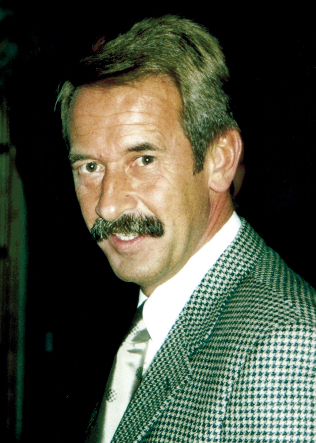 Manfred Moritz (72) Bestattung Neunkirchen