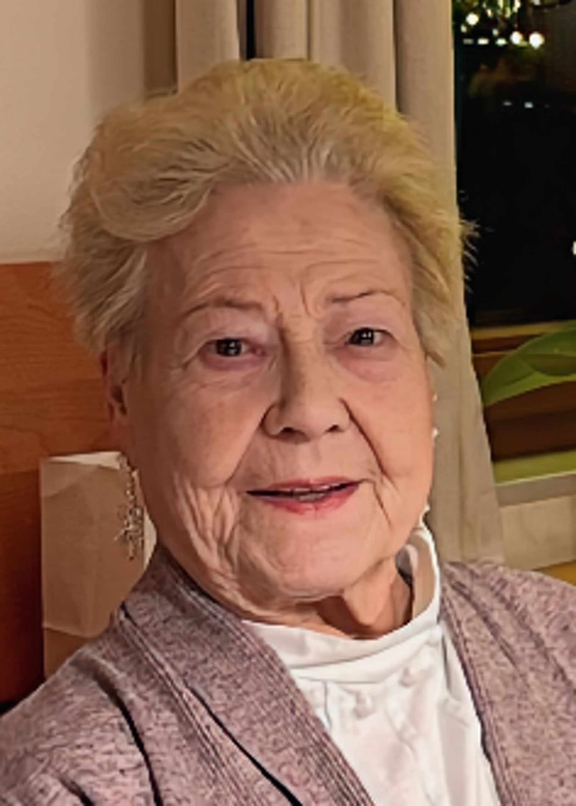 Elisabeth Ranegger (84)